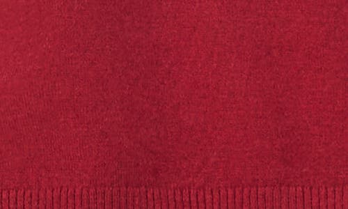 Cece Scalloped Trim V-neck Sweater In Burgundy