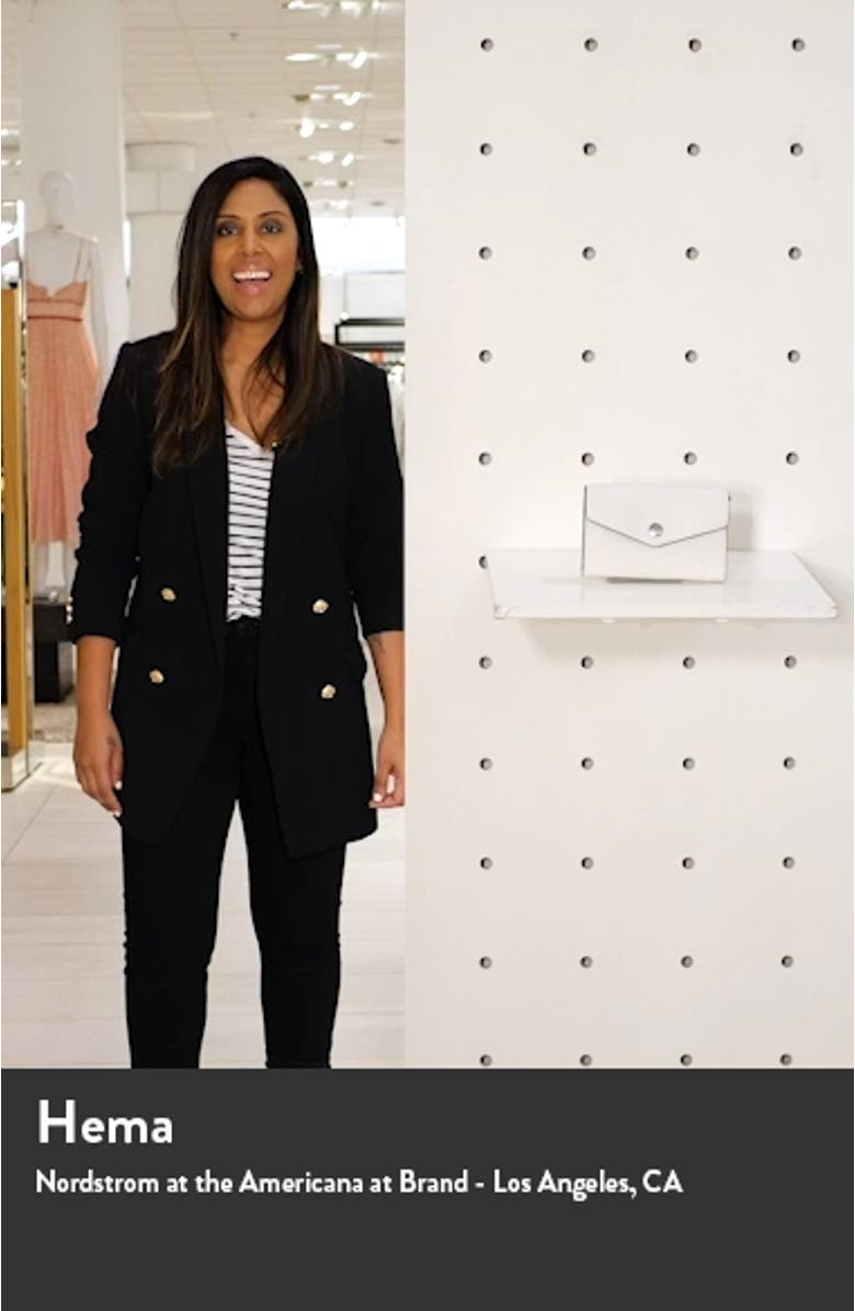 Atlas Leather Wallet on a Chain, sales video thumbnail