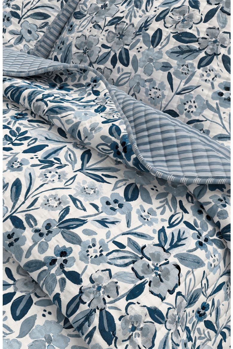Coastal Bloom Quilt Set, Alternate, color, COASTAL BLOOM BLUE