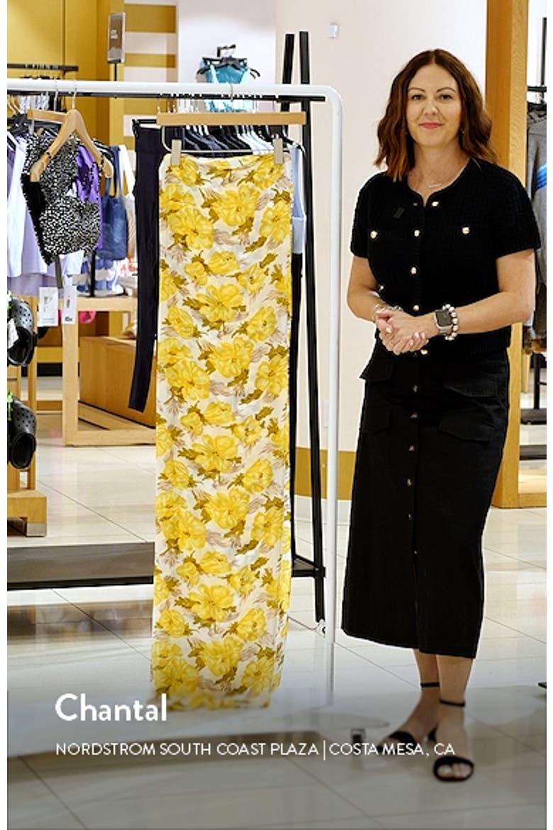 Vicenza Floral Cover-Up Pareo video