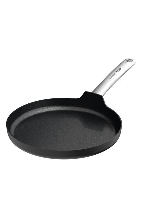 Leo 10-Inch Graphite Omelette Pan