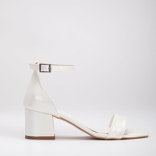 Forever & Always Shoes Iva Low Block Heel Sandals In Ivory