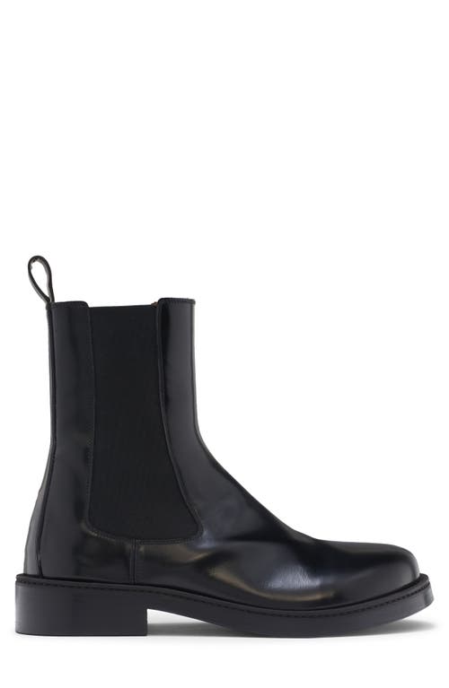 Alexander Mcqueen Calf Leather Chelsea Float Boots In Black