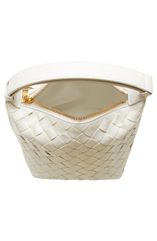 Bottega Veneta Candy Wallace Intrecciato Handheld Pouch In White/gold