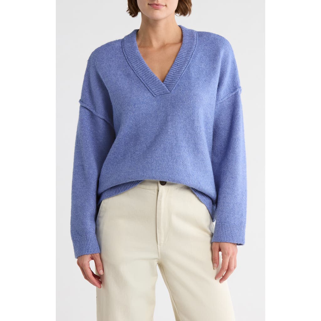 Melrose And Market Rib Trim V-neck Sweater In Blue