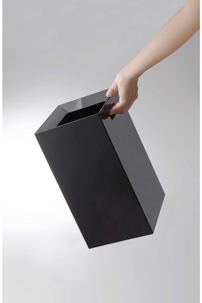 Trash Can, Alternate, color, BLACK