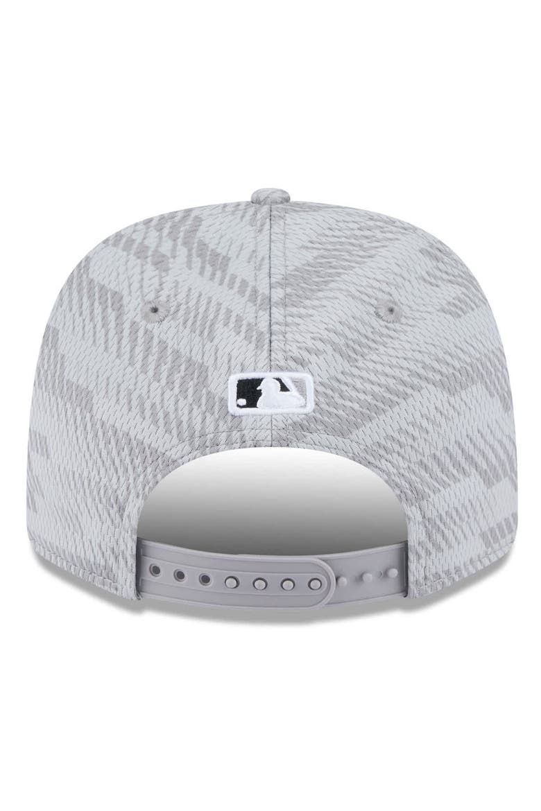 Men's New Era Gray Chicago White Sox 2025 MLB Clubhouse 9SEVENTY Stretch-Snap Hat, Alternate, color, Gray