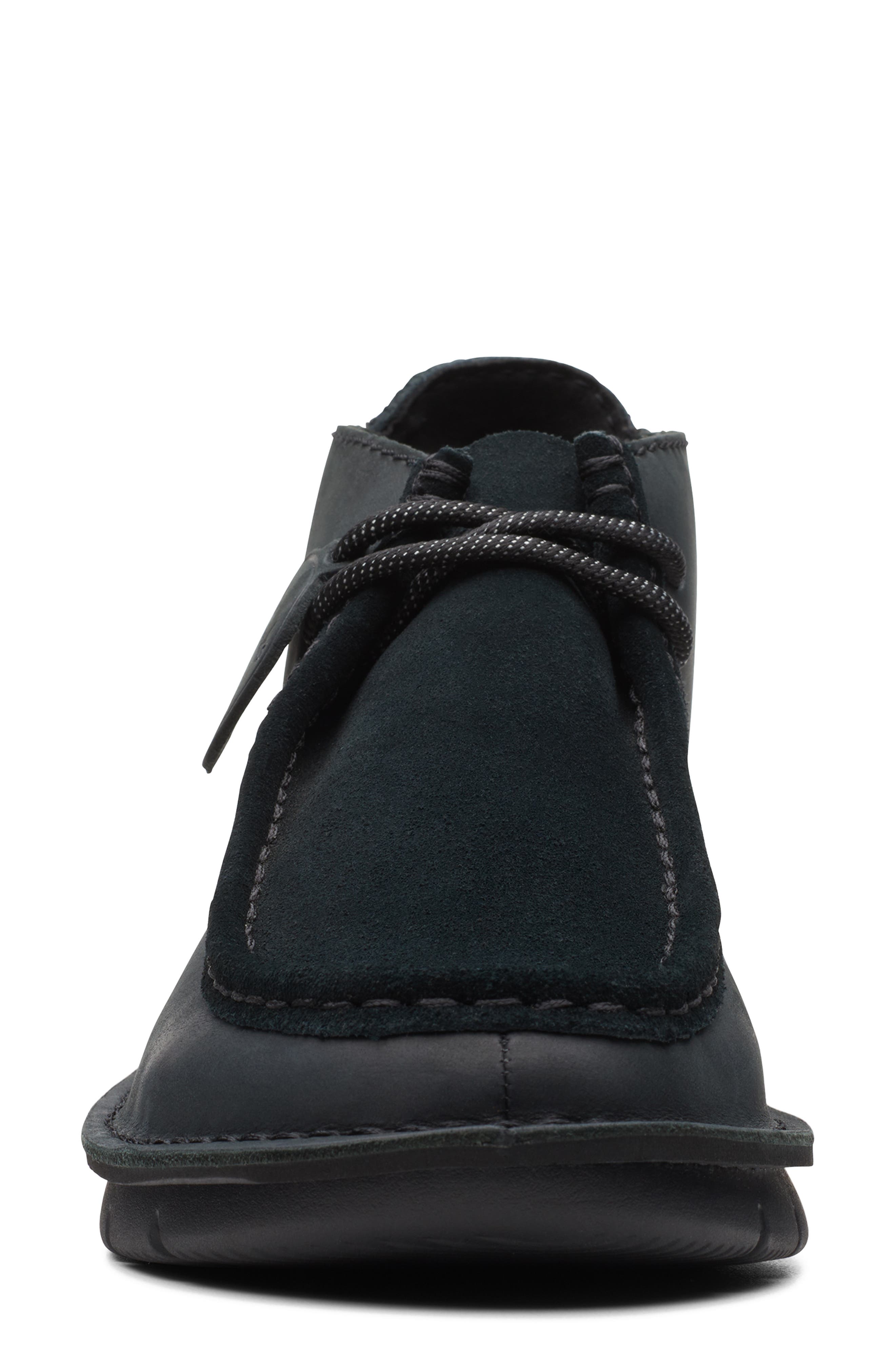 Clarks<sup>®</sup> Colehill Wally Chukka, Alternate, color, 