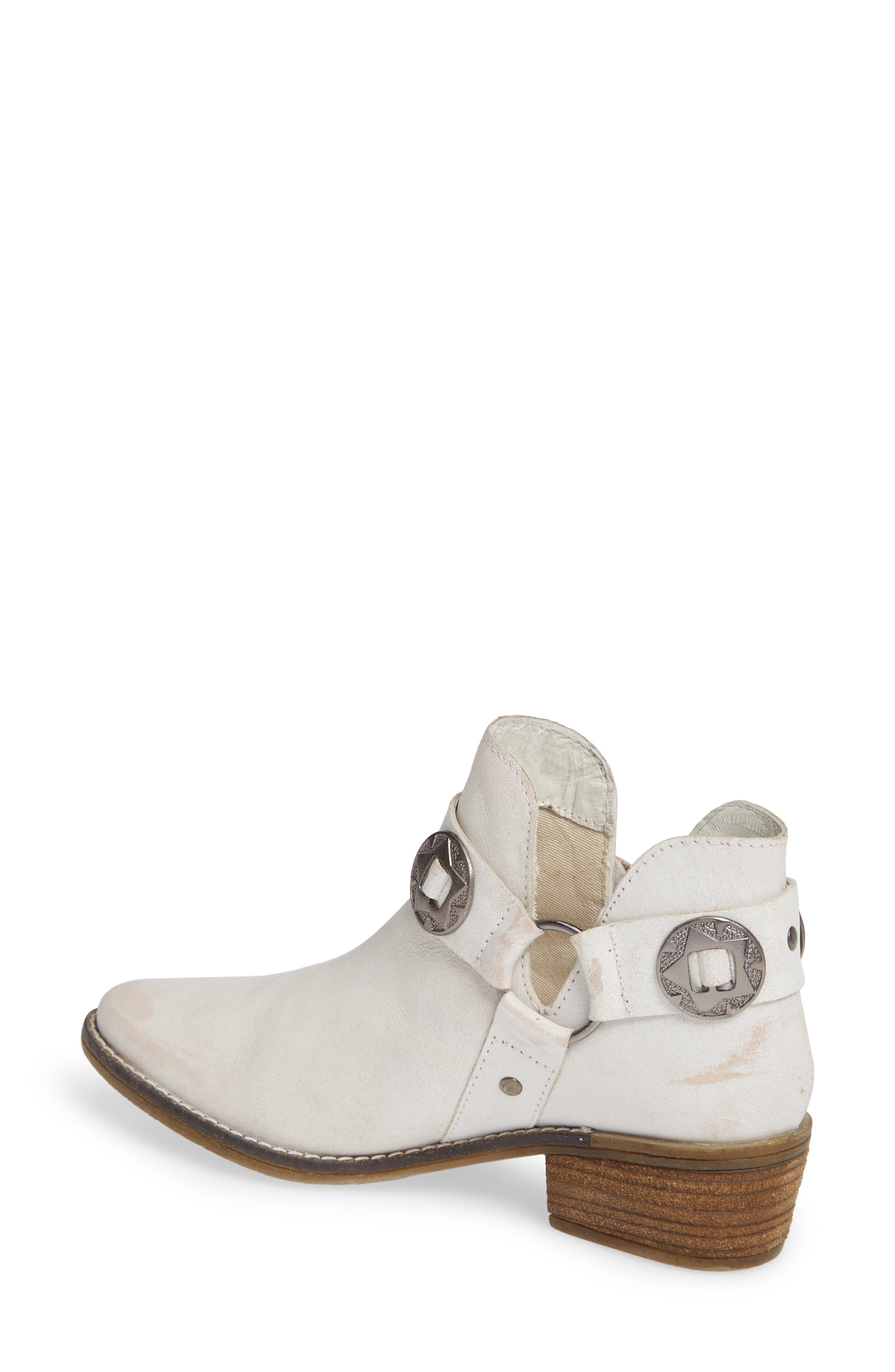 Chinese Laundry Austin Bootie, Alternate, color, 
