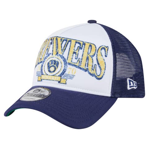 Men's New Era  White Milwaukee Brewers Distressed 9FORTY A-Frame Adjustable Trucker Hat