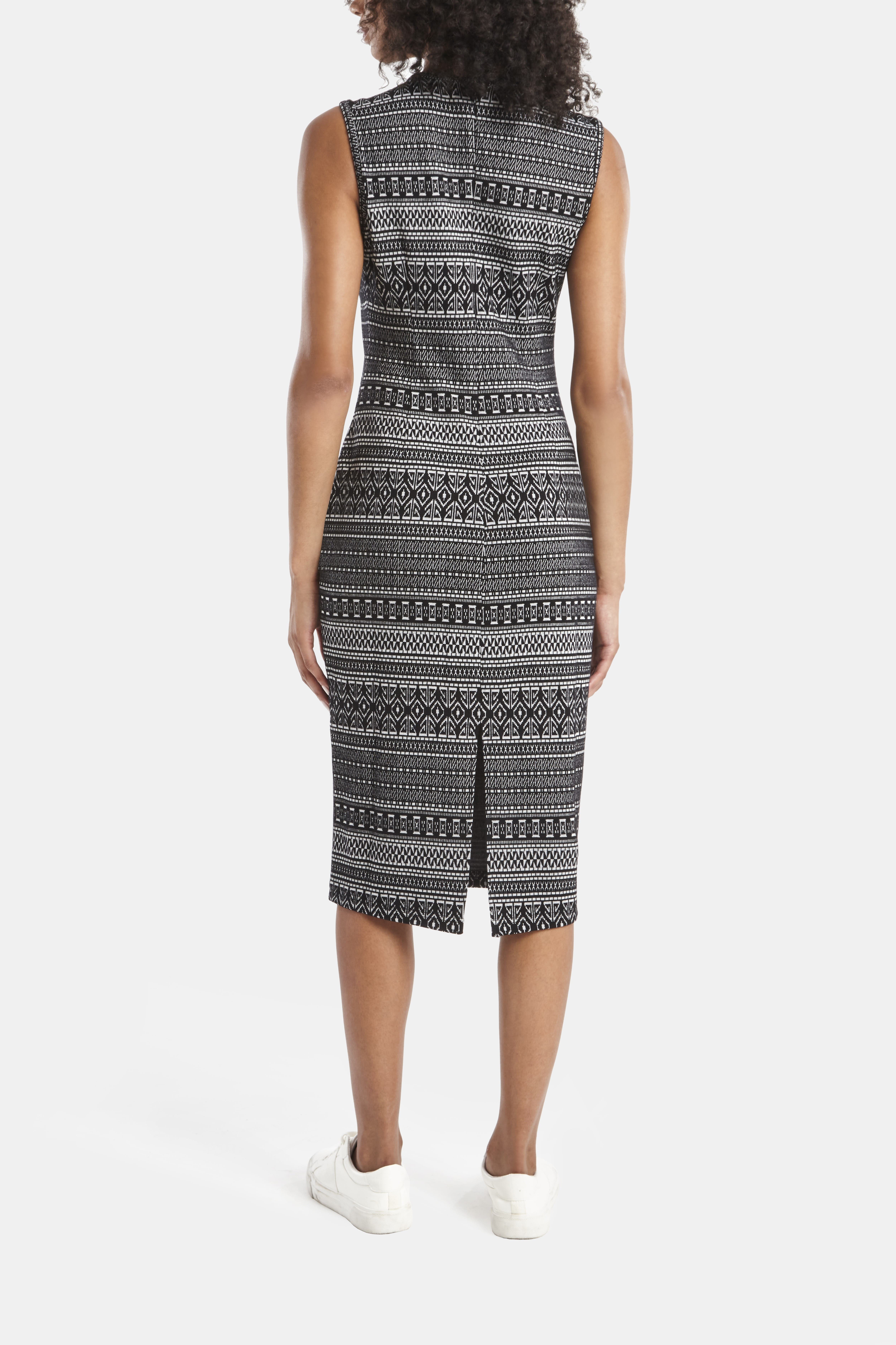 THE STELLAR DRESS - image 2