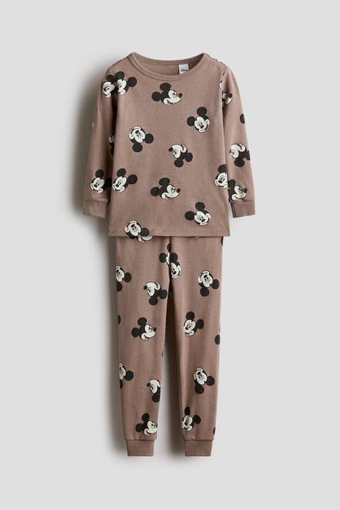 Snug Fit Printed Pyjamas