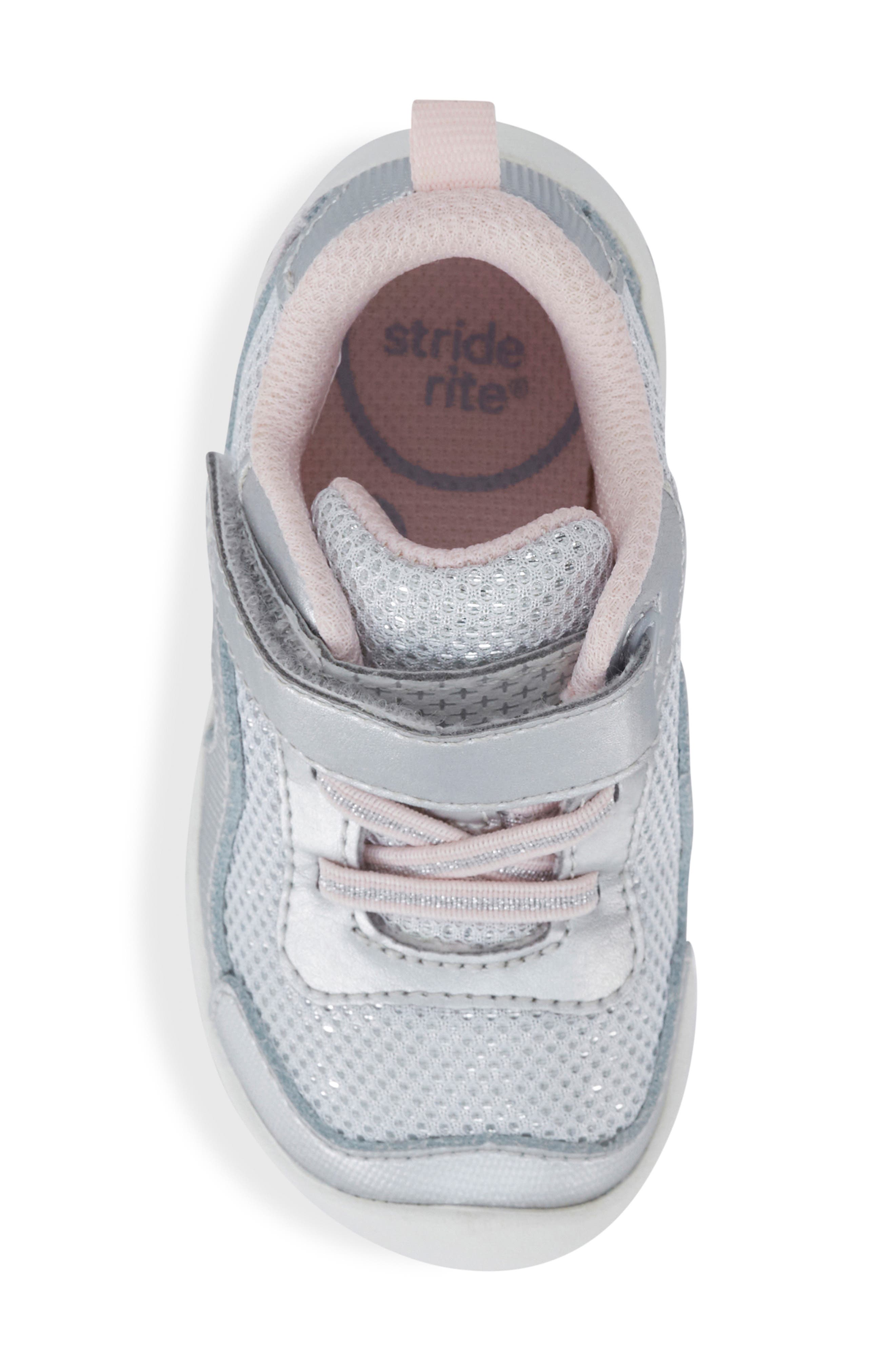 Stride Rite Kids' Tech Winslow 2.0 Sneaker, Alternate, color, Silver