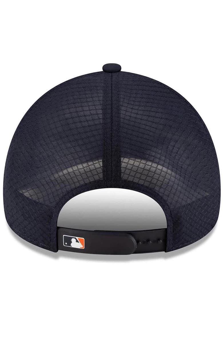 New Era Men's New Era Navy Houston Astros 2026 Batting Practice Apex 9FORTY Adjustable Trucker Hat, Alternate, color, Navy