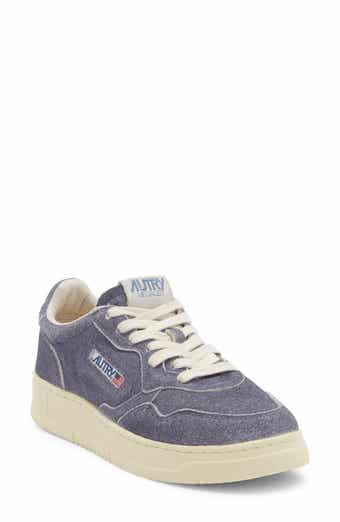 Medalist Low Sneaker