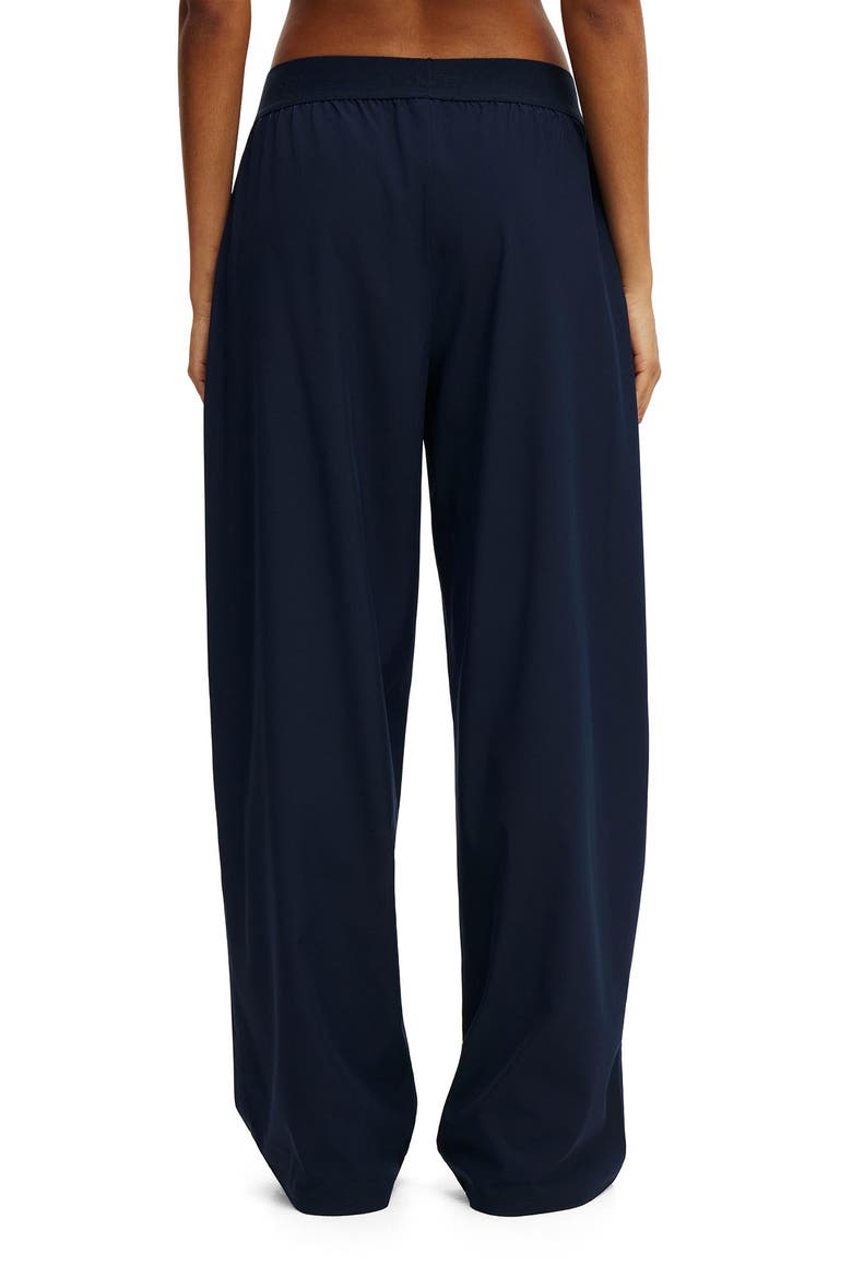 Women's Active Studio Woven Elastic Pant, Alternate, color, Prep Sport Navy