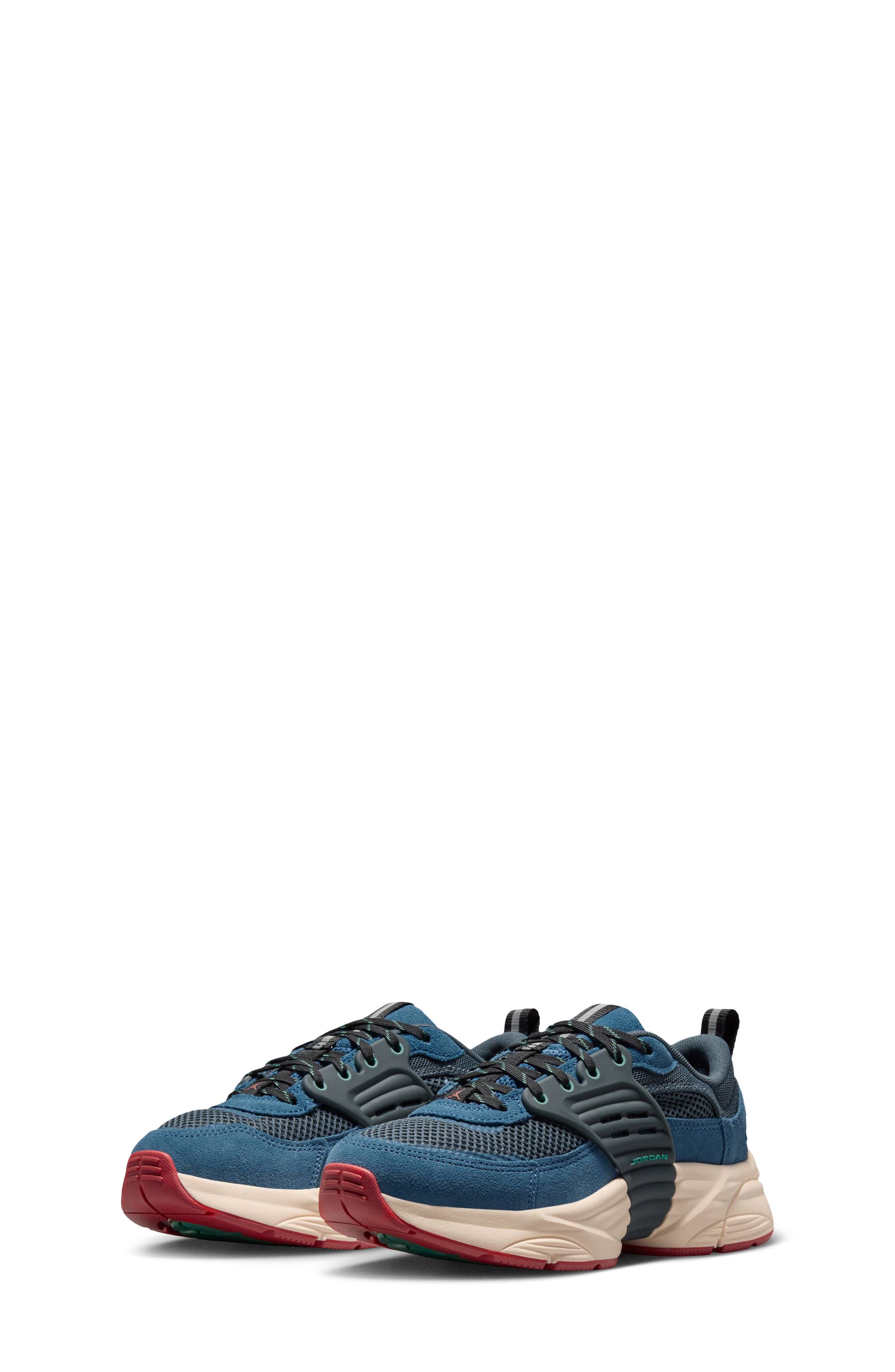 TRUE BLUE/ KINETIC GREEN