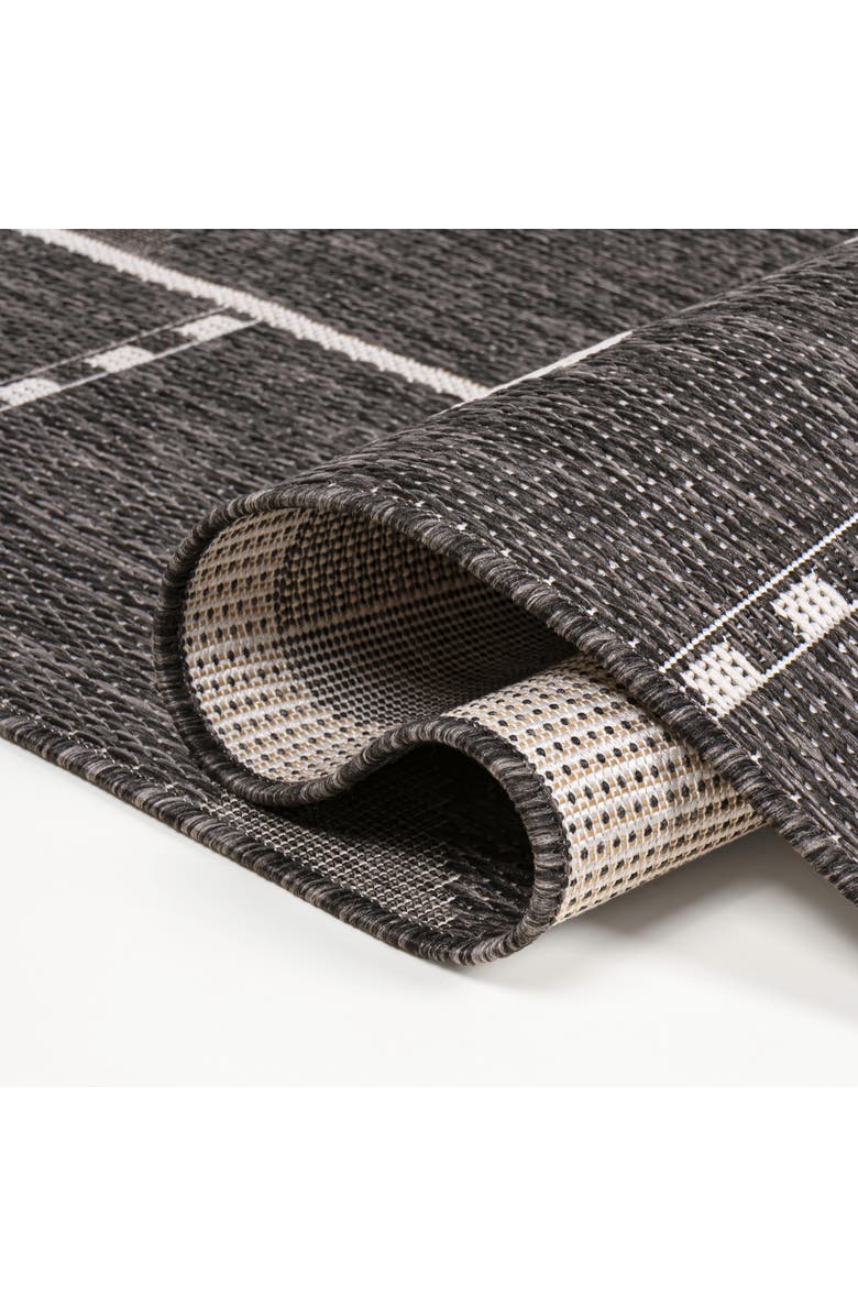 JONATHAN Y Soren Modern Geometri Indoor/Outdoor Area Rug, Alternate, color, Black/Cream