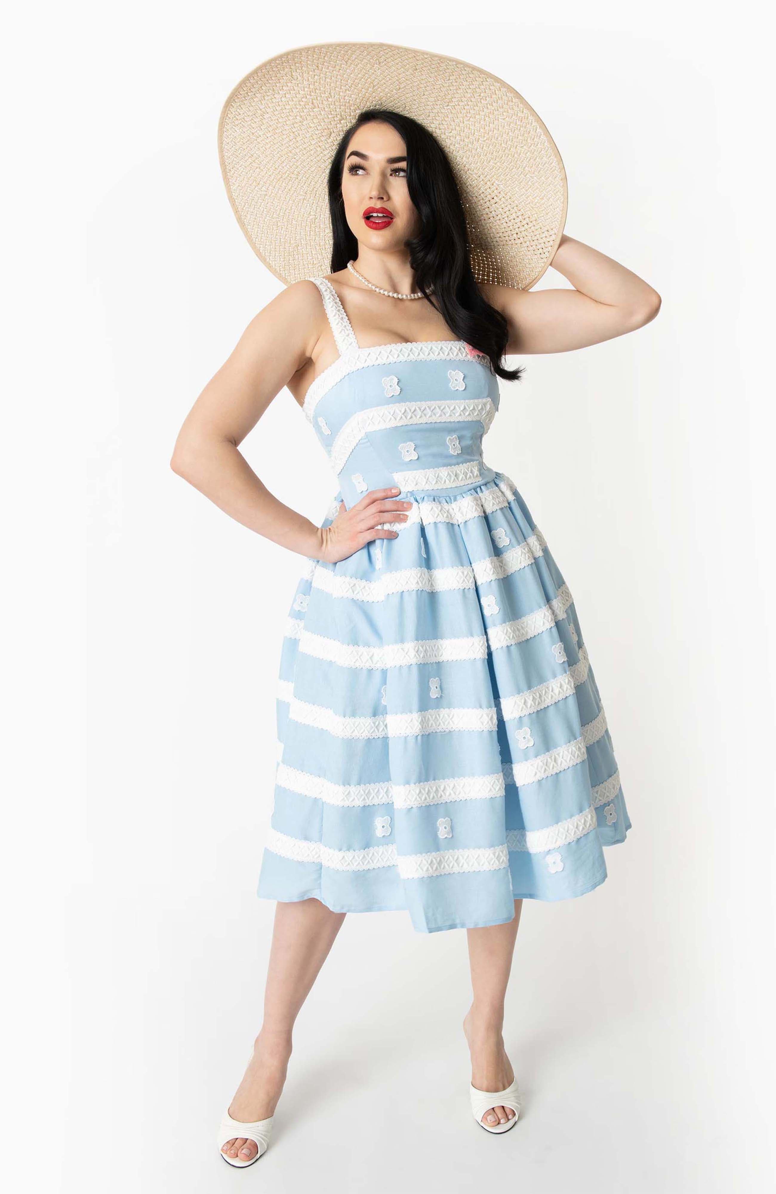 selected Light Blue/White Stripes