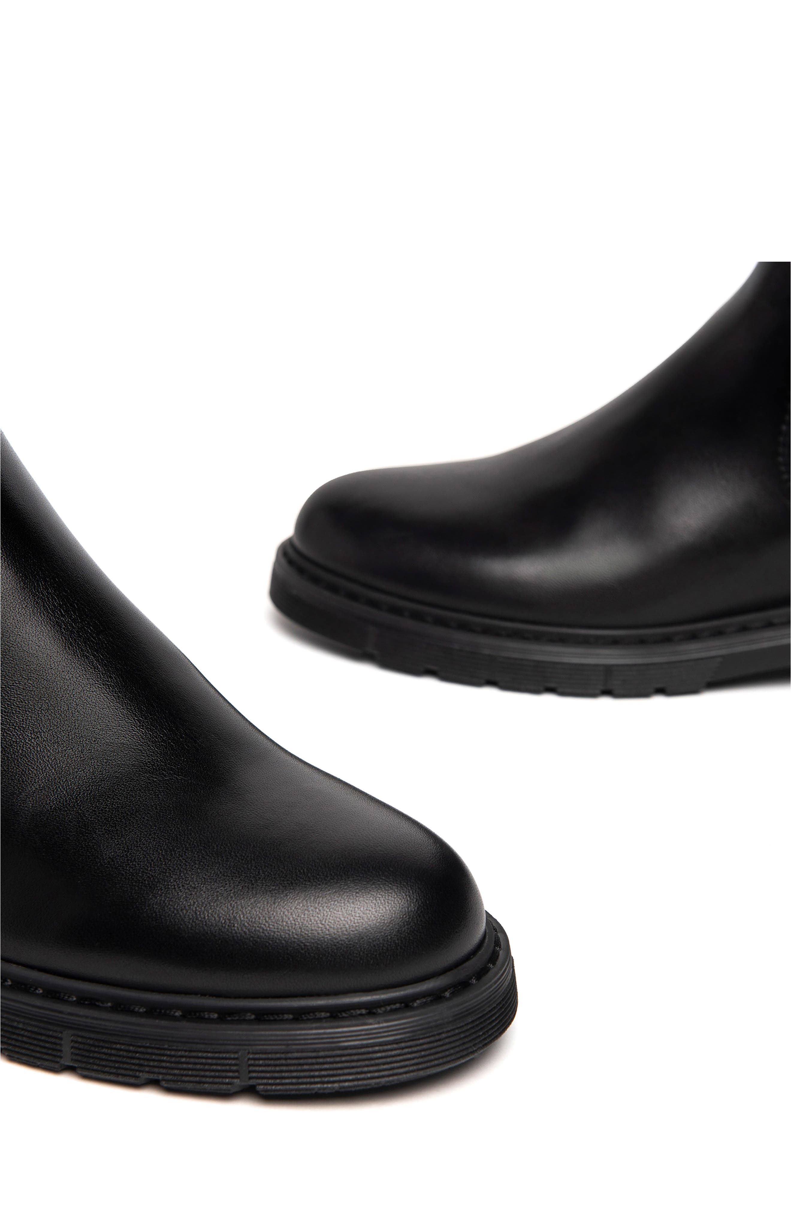NeroGiardini Chelsea Boot, Alternate, color, Black