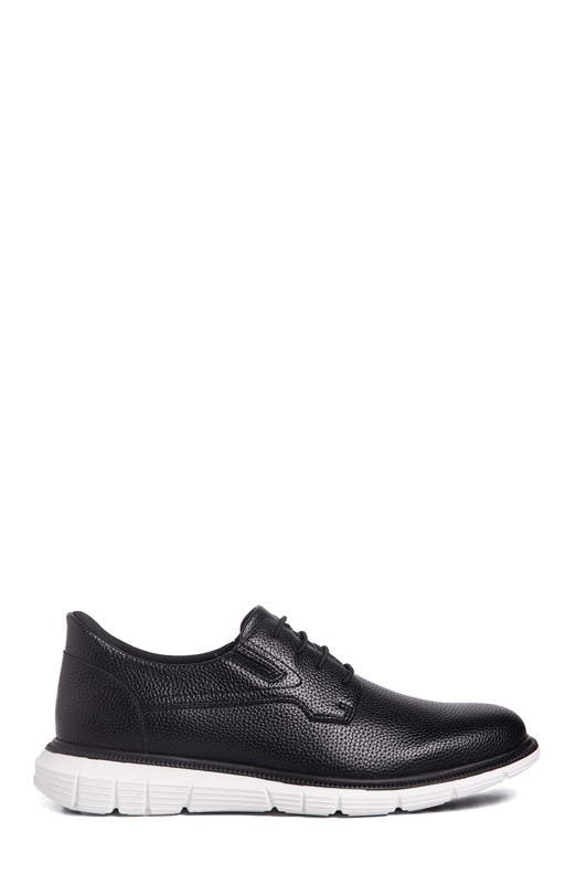 Marc Joseph New York Cloud Street Hands Free Technology Leather Plain Toe Casual Oxford, Alternate, color, Black Grainy Leather