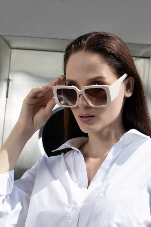 Youzey The Monroe Sunglasses In Pink
