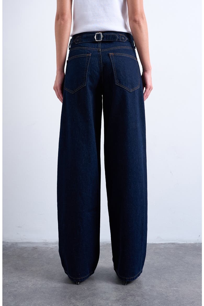 Cinch Low Rise Relaxed Jeans, Alternate, color, MEDIUM BLUE