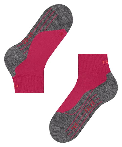 Falke Tk5 Wander Short Hiking Socks In Red