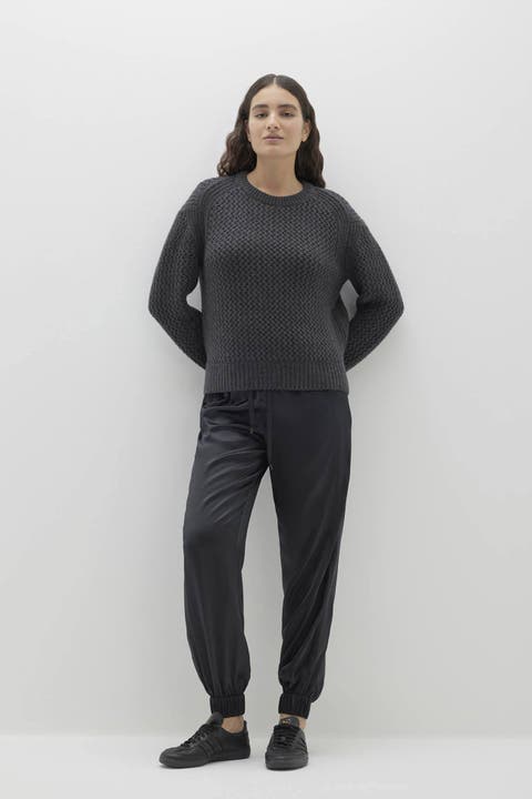 Clara Crewneck Cashmere Sweater