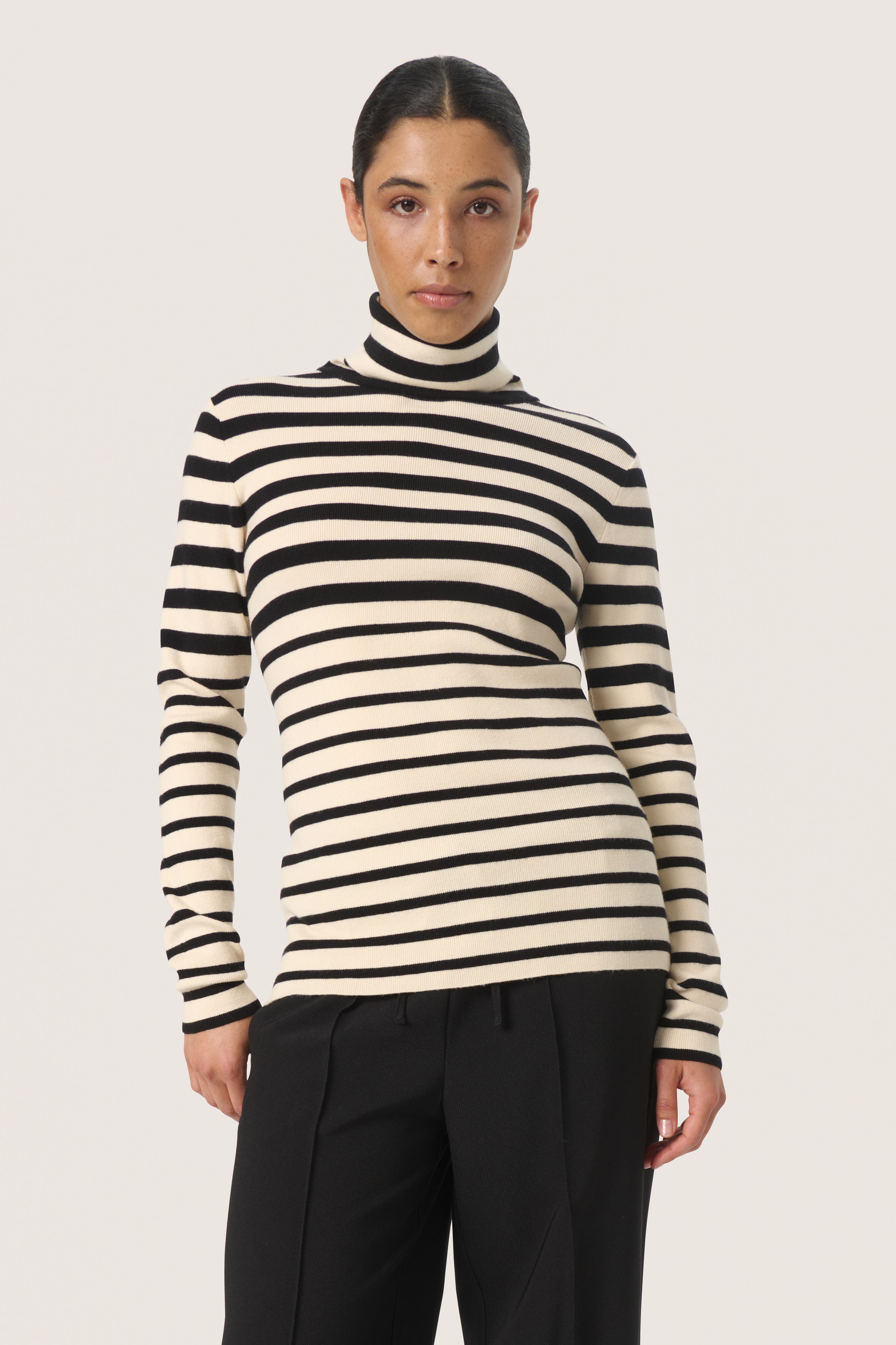 selected Black and White Stripe