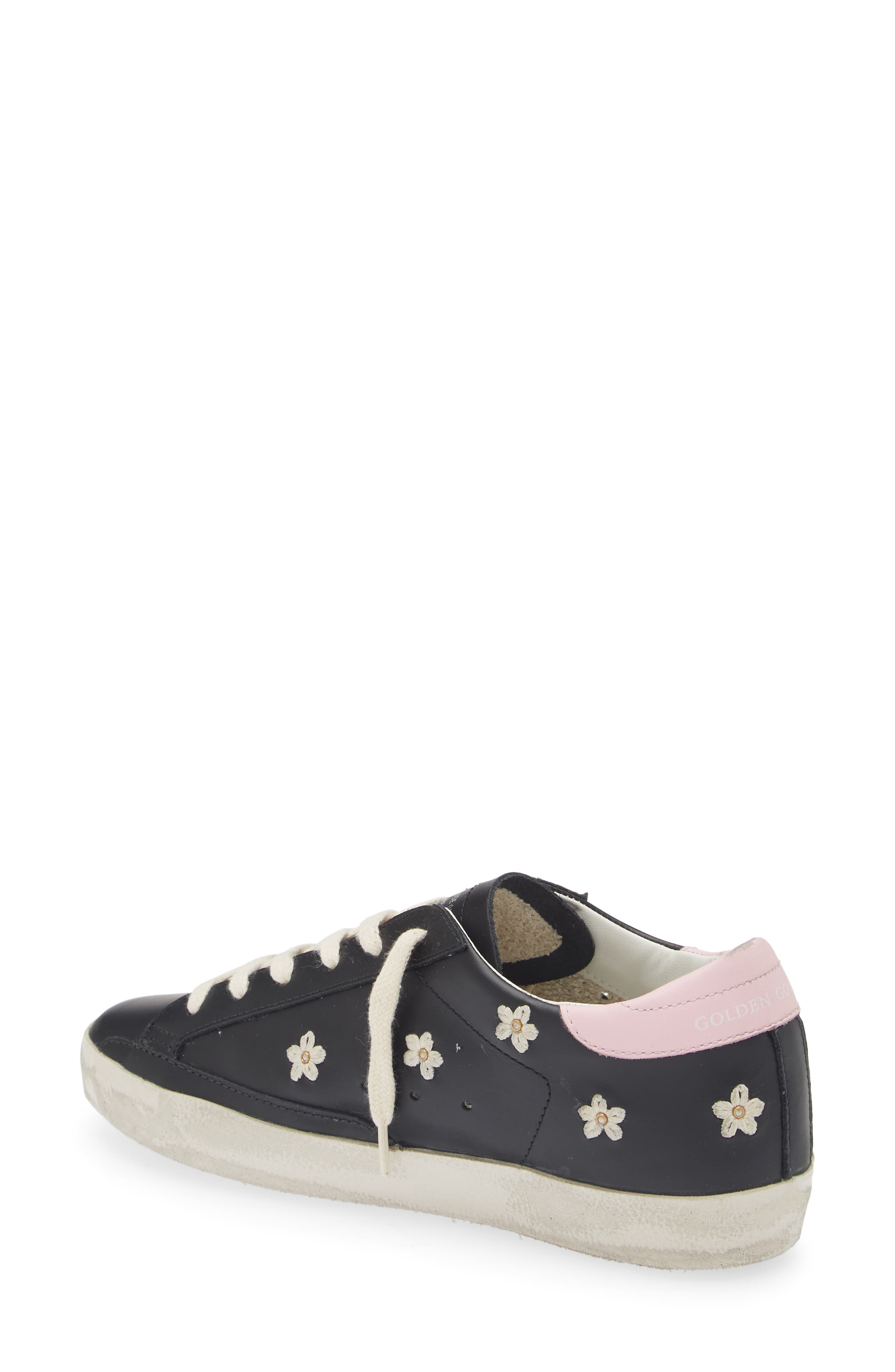 Golden Goose Super-Star Low Top Sneaker, Alternate, color, 