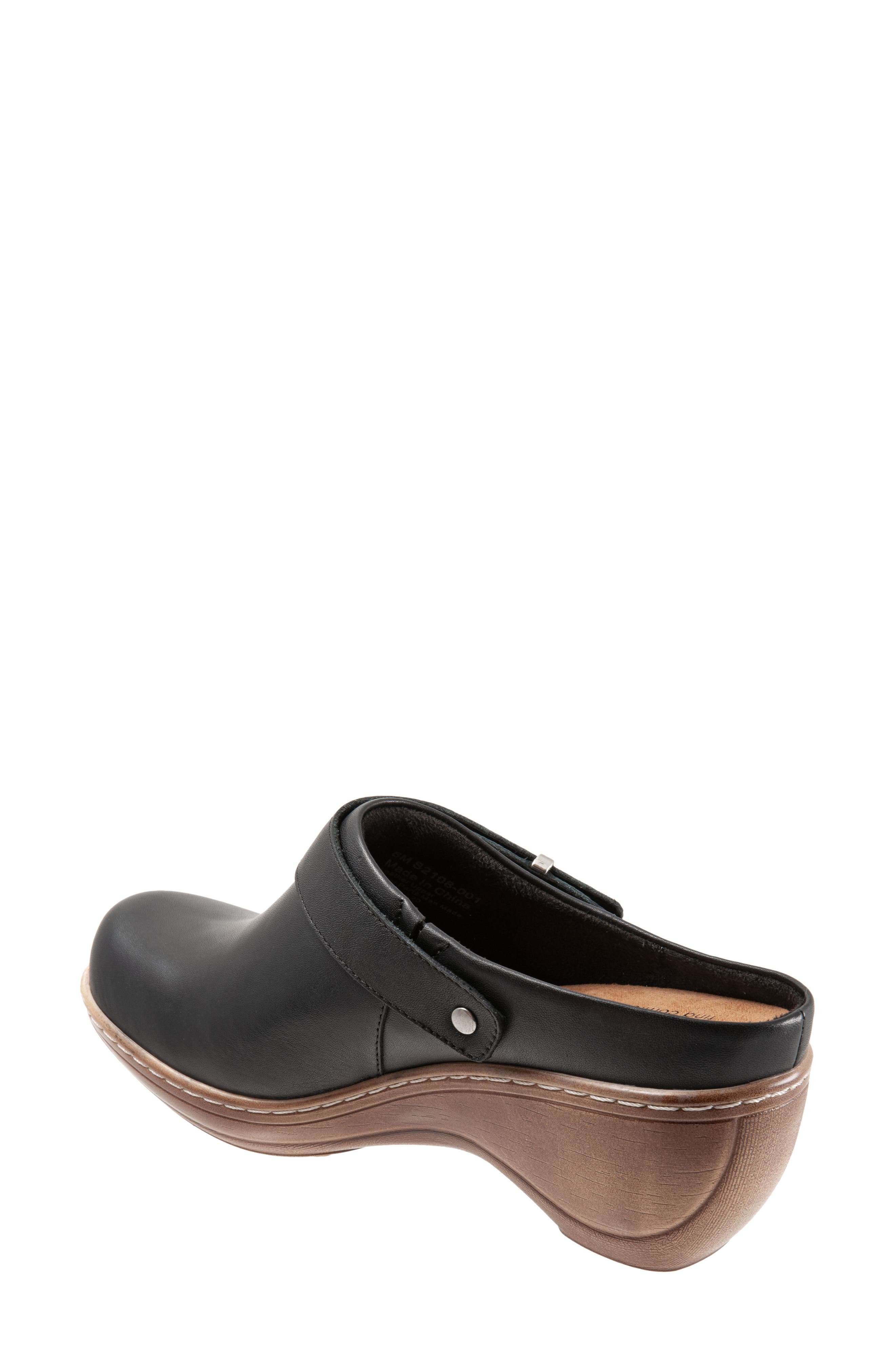 SoftWalk<sup>®</sup> Marquette Clog, Alternate, color, Black Leather