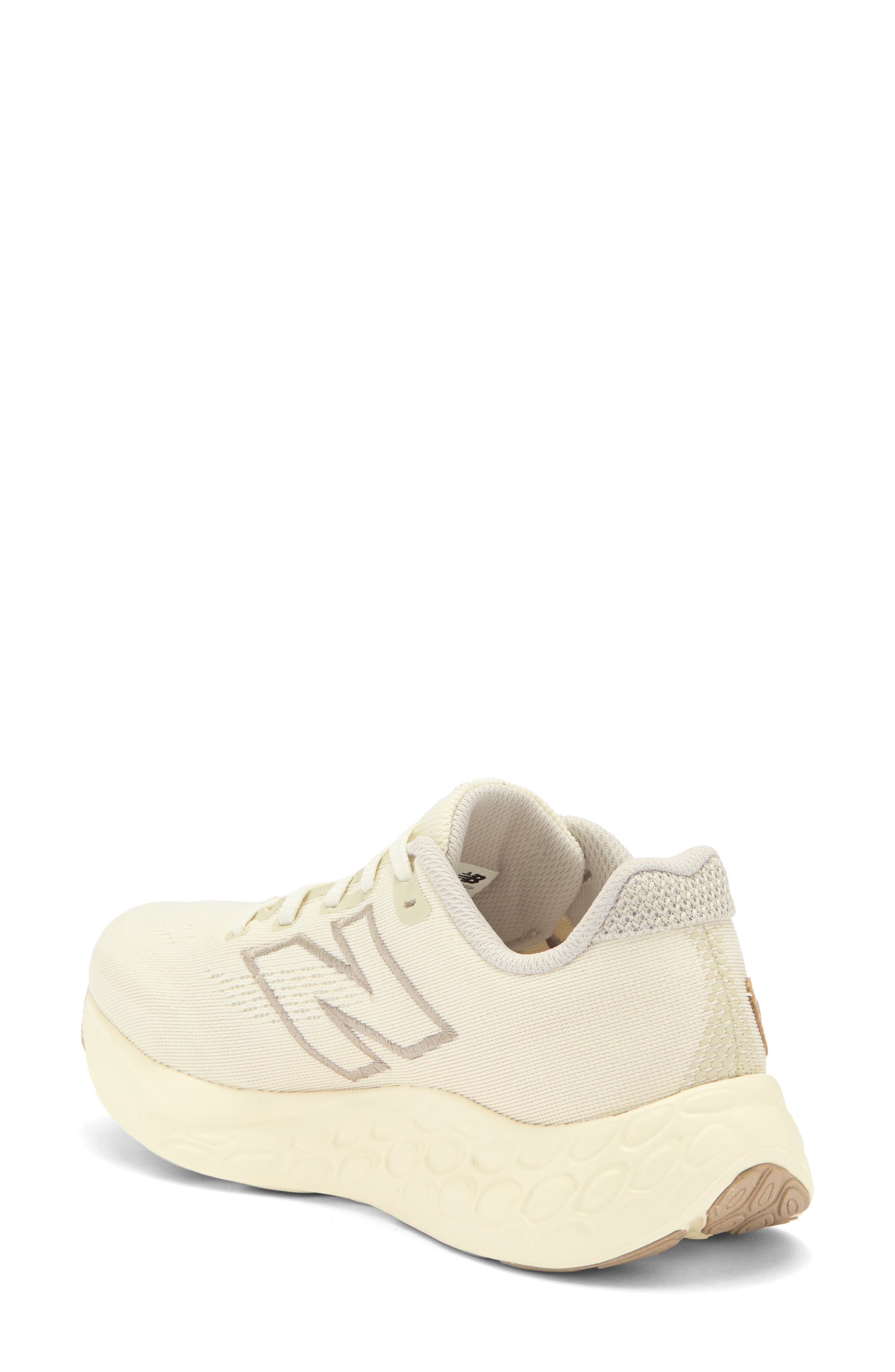 Fresh Foam 680 v8 Running Shoe - image 4