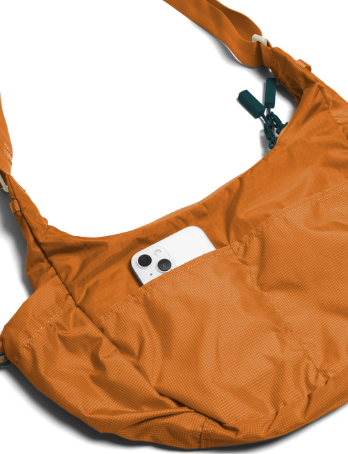 Baboon To The Moon Crescent Crossbody Big 8l In Brown