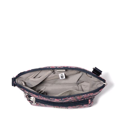 Baggallini Modern Pocket Crossbody Bag