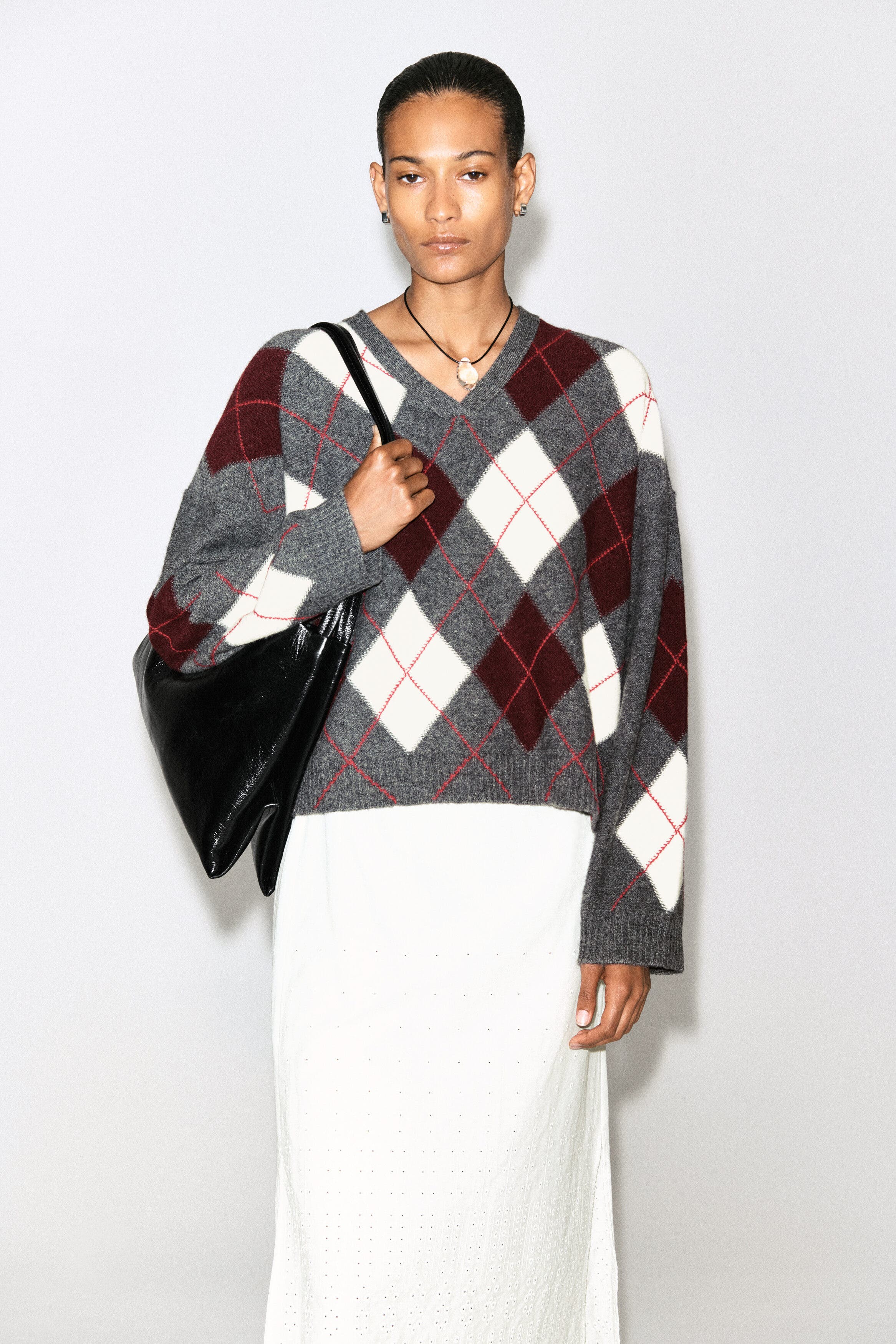 selected GRAY / RED / CHECKED