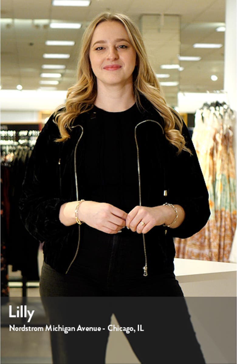 Signature Caviar Link Bracelet, sales video thumbnail