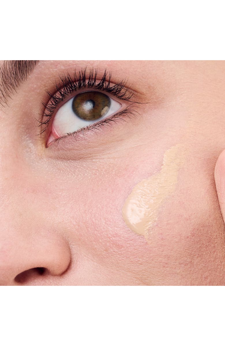 Clinique Redness Solutions Makeup Foundation Broad Spectrum SPF 15 with Probiotic Technology, Alternate, color, Calming Alabaster