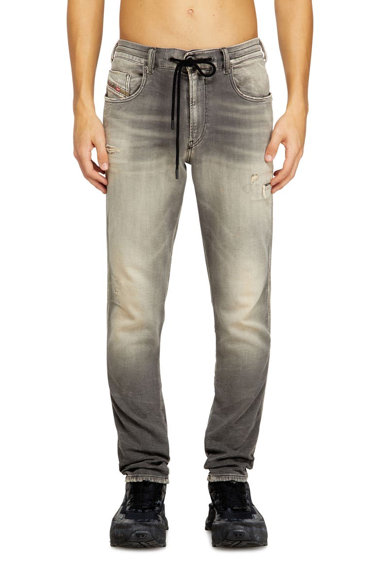 DIESEL<sup
®</sup
2062 D-Strukt Sweat Jeans, Main, color, Smokey Grey