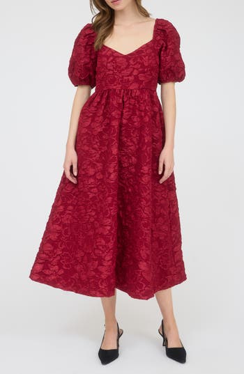 August Sky Sweetheart Puff Sleeve Midi Dress In Red