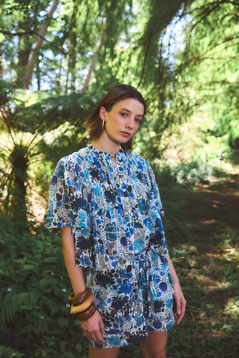 Loretta Top, Alternate, color, Blue Heran