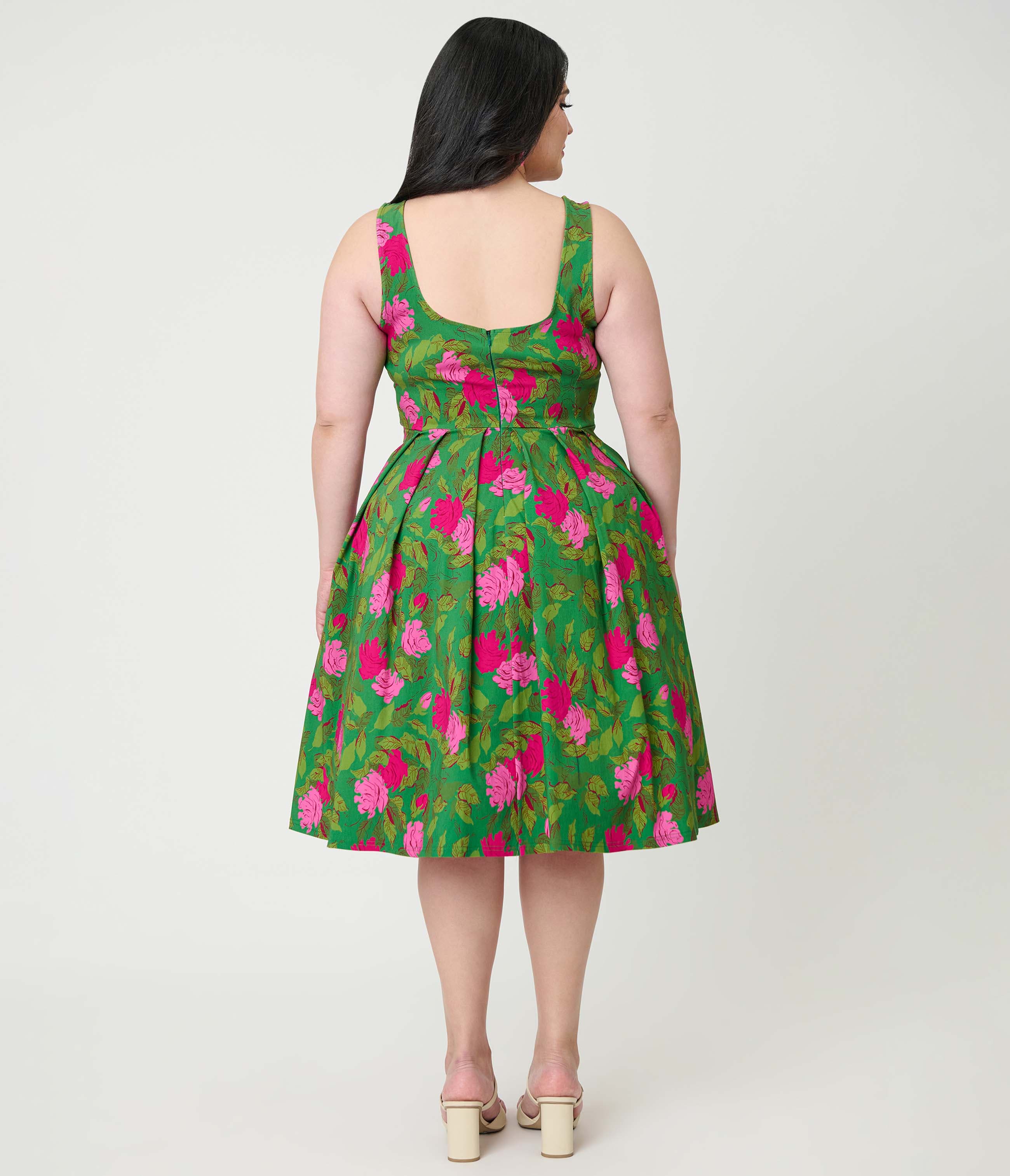 Plus Size Square Neck Pleated Swing Dress - image 4