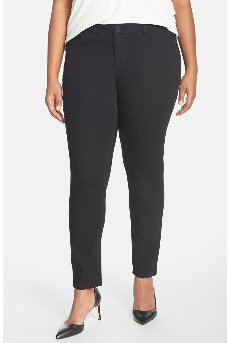 'Super Smooth' Stretch Skinny Jeans (Nordstrom Exclusive), Main, color, BLACK