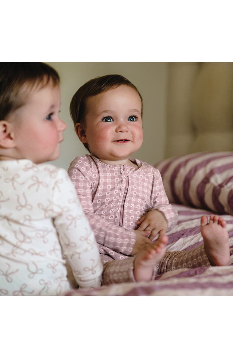 Kynd Baby Day or Night Romper, Alternate, color, Flower Gingham
