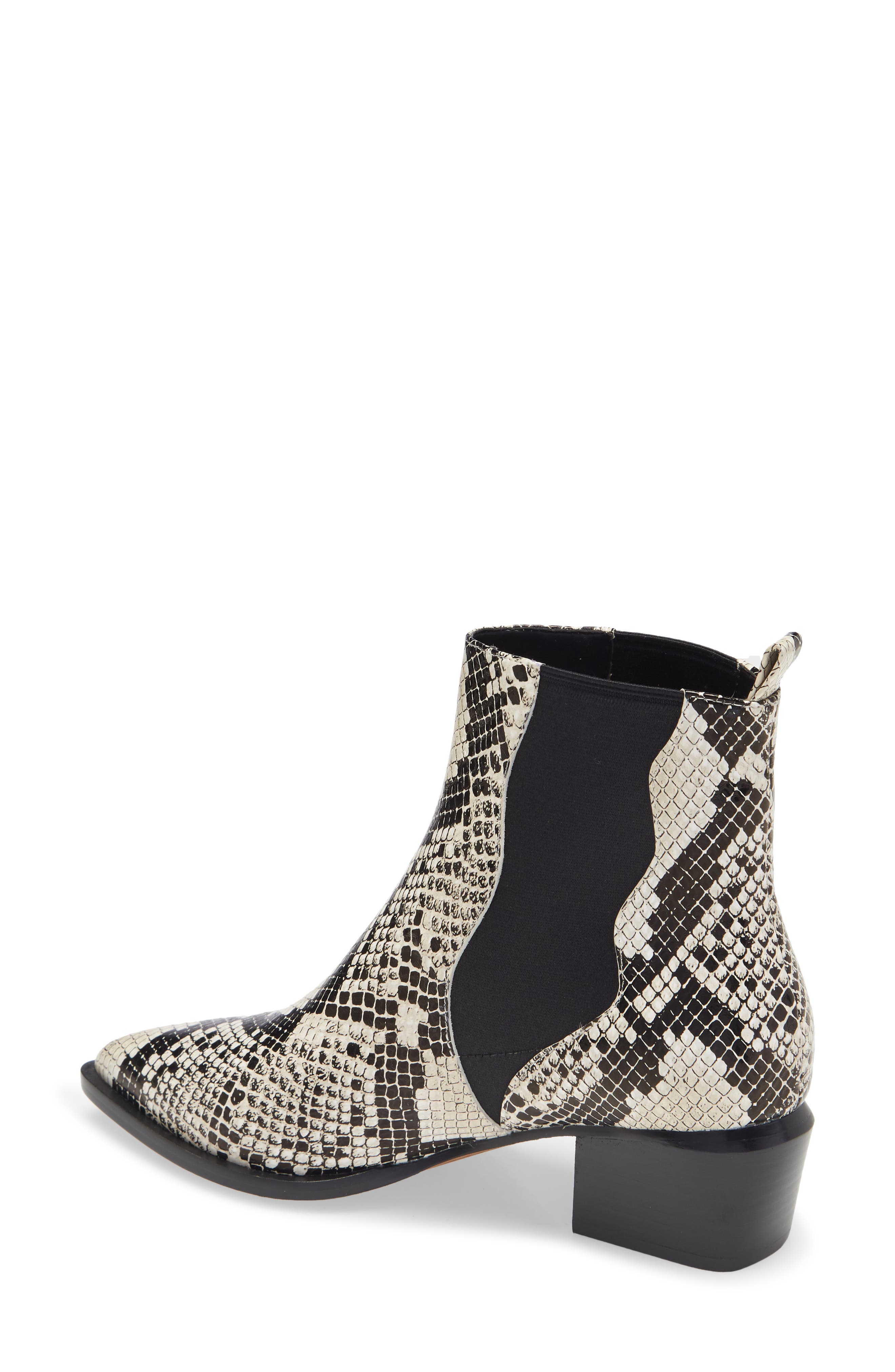 Linea Paolo Vu Chelsea Bootie, Alternate, color, Crm/Blk