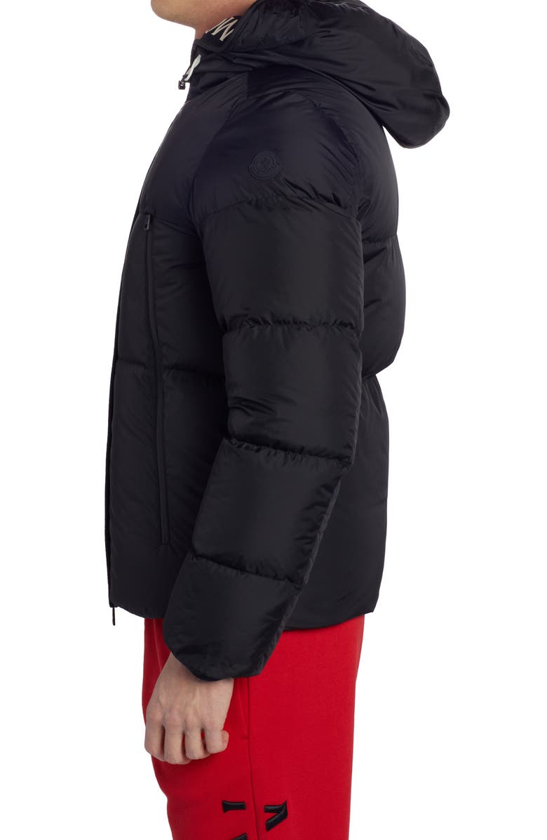 Moncler Montcla Water Repellent Down Jacket, Alternate, color,