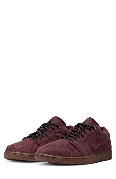 Air Jordan 1 Low SE Basketball Sneaker