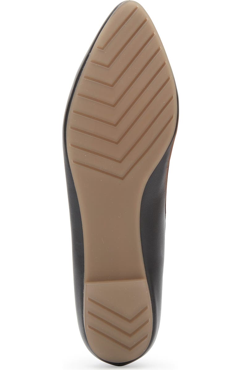 Me Too Alegra Perforated Pointy Toe Loafer, Alternate, color,