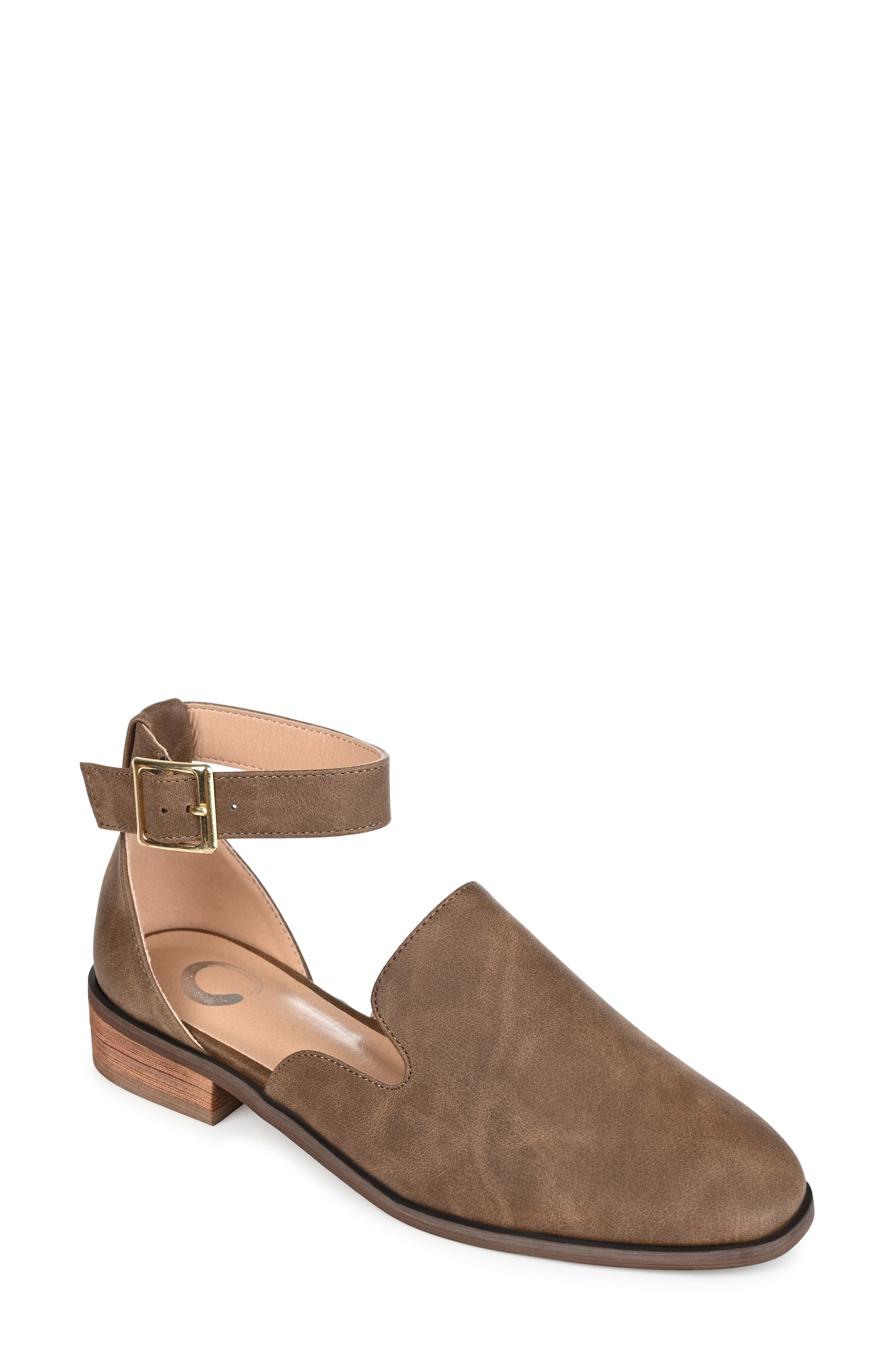 Journee Collection JOURNEE Loreta Ankle Buckle Flat