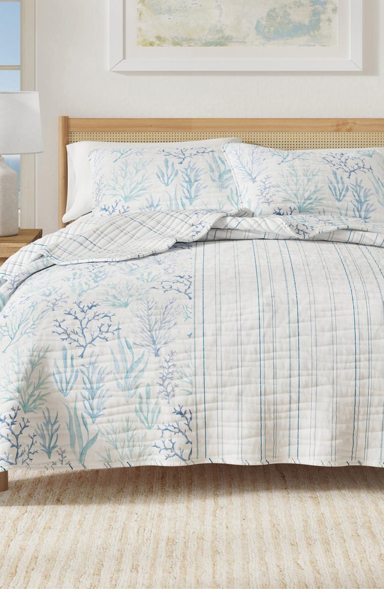 Woven & Weft Watercolor Coral Reversible Microfiber Quilt Set, Alternate, color, Watercolor Coral